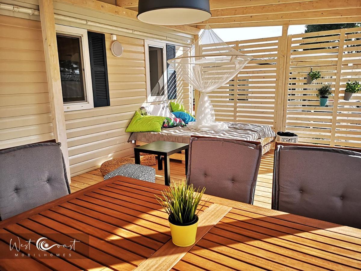 West Coast Mobilhome With Xxl Terrace Tar-Vabriga Extérieur photo