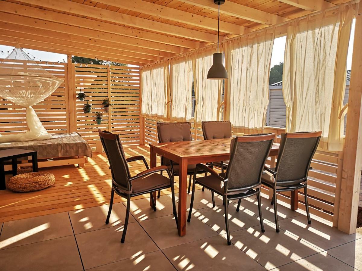West Coast Mobilhome With Xxl Terrace Tar-Vabriga Extérieur photo